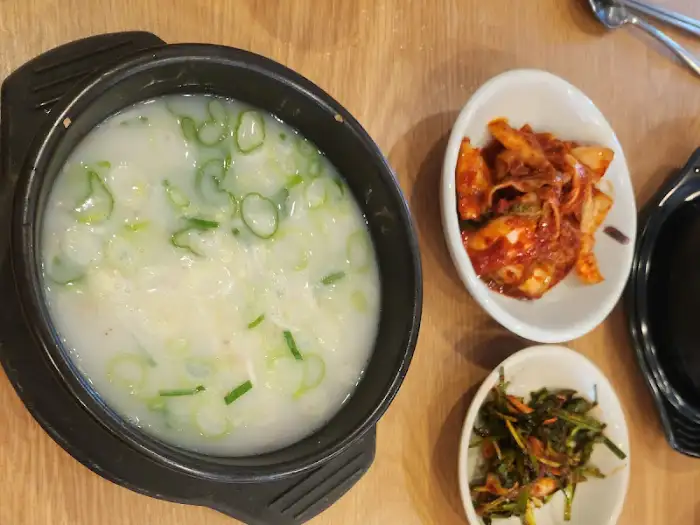 진미옥설렁탕의 김치와 파김치