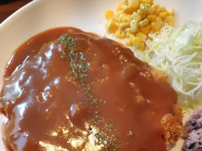 어식당 돈가스 클로즈업