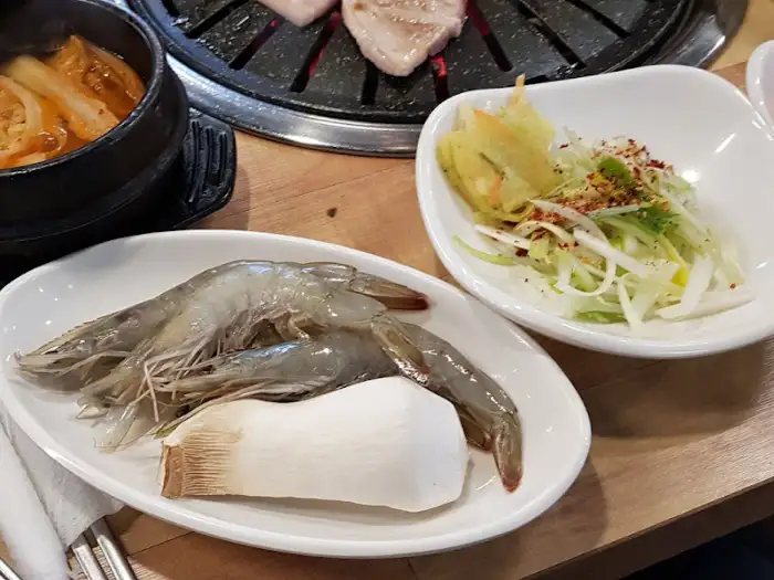 막국수와 황발이게장