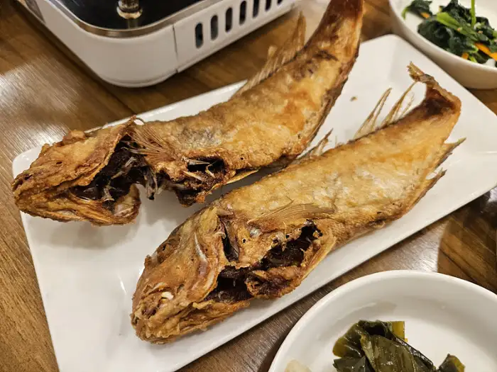 따뜻한 솥밥과 누룽지