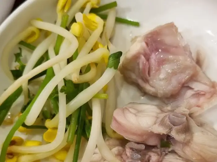 복어 살과 콩나물