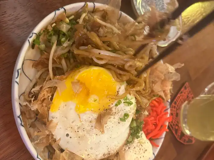 한눈에 봐도 맛있어 보이는 야끼소바