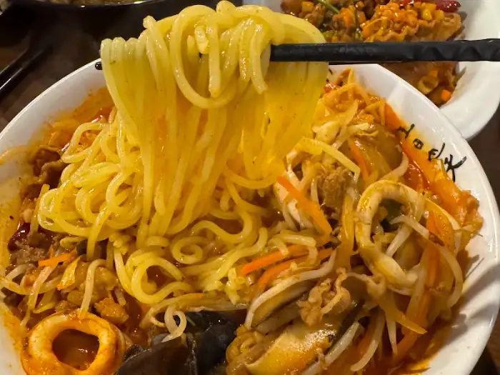 잘 비벼진 짜장면