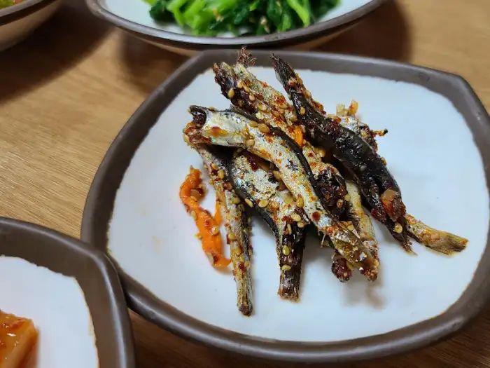 멸치볶음 반찬 사진