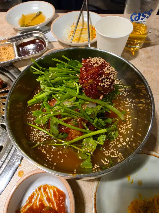 매콤한 비빔밀면