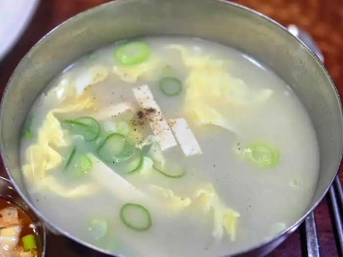 북엇국 국물 상세샷