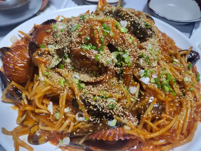 풍성한 해물찜 메인 요리