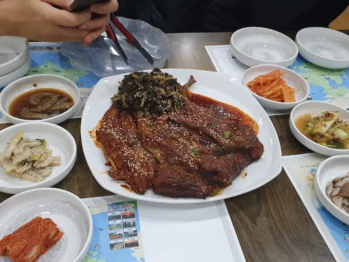 먹음직스럽게 구워진 장어구이