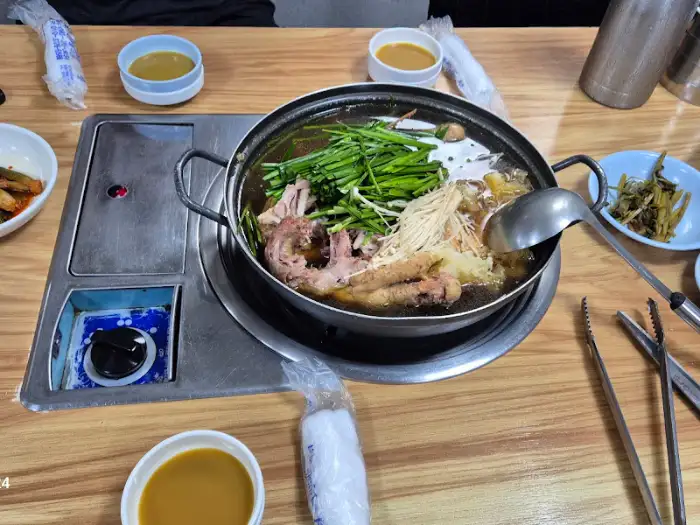 옻오리백숙 한상차림