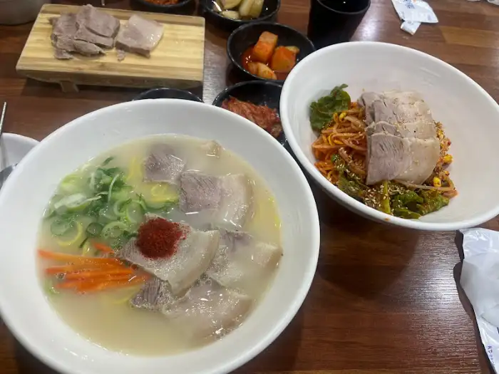 꽃가람 제주성산일출봉점 푸짐한 한상차림