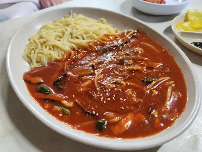 떡볶이와 면 요리