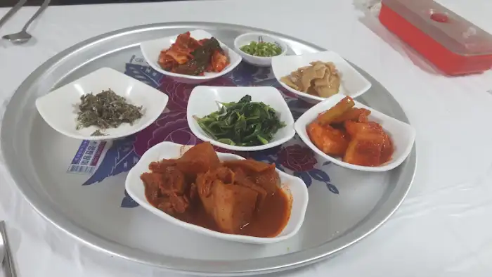 다양한 밑반찬