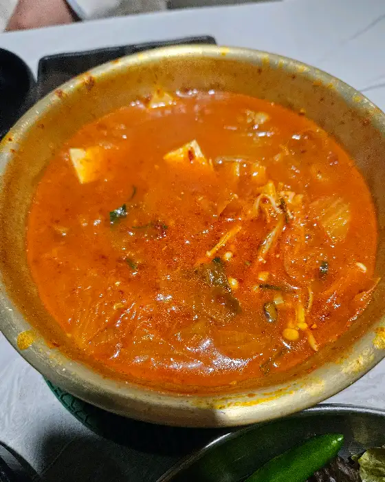 미나리도야지 김치찌개