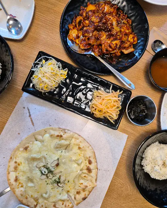 제이키친 쭈꾸미정식 구성