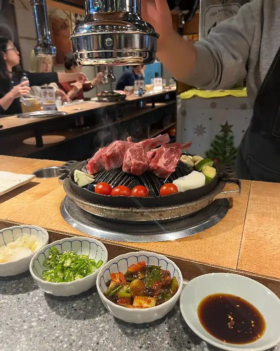 마늘밥과 곁들임 반찬