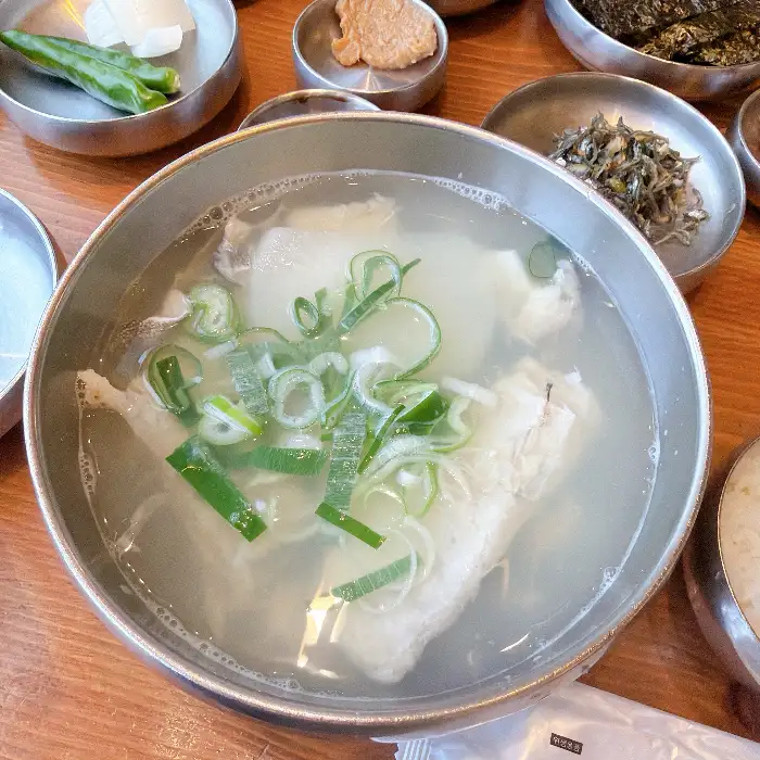 맑고 시원한 대구탕
