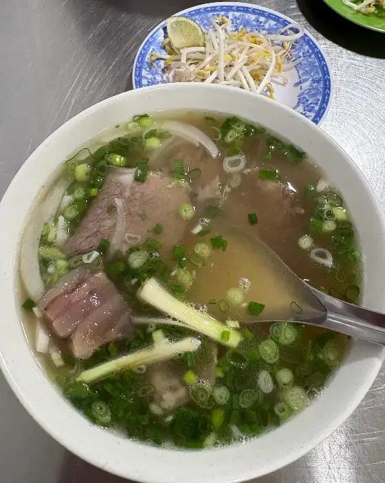쌀국수 국물과 면발