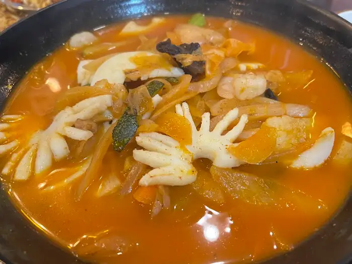 짬뽕 속 해산물