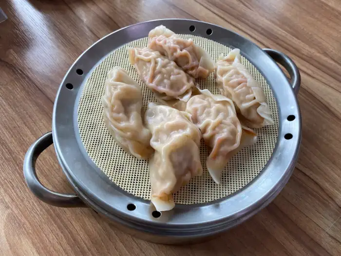 따뜻하게 쪄낸 만두
