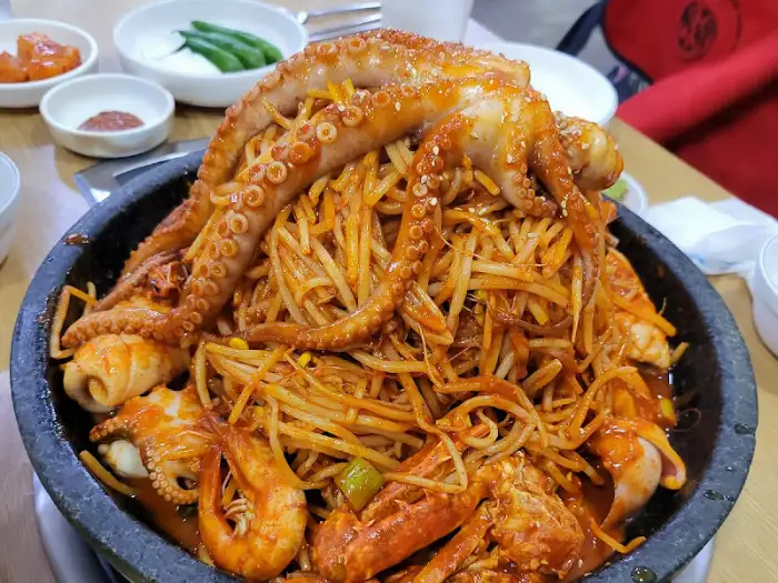 해물뼈찜의 전체적인 구성