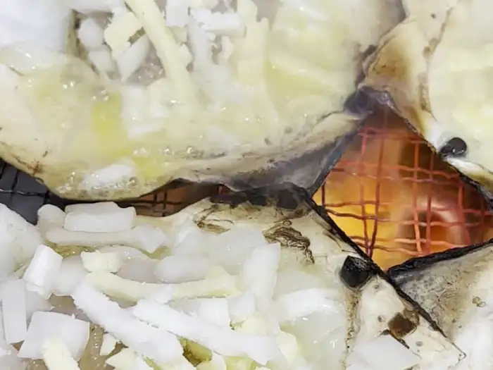 치즈 녹아내리는 조개 구이 클로즈업