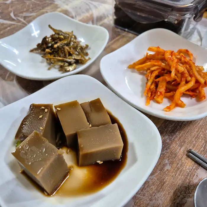 애호박찌개와 밥