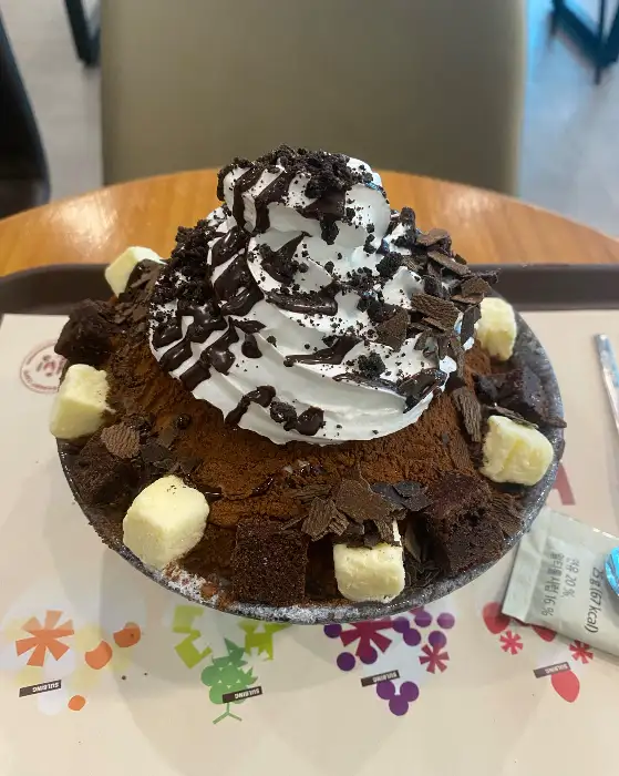 애플망고 치즈 설빙 근접샷