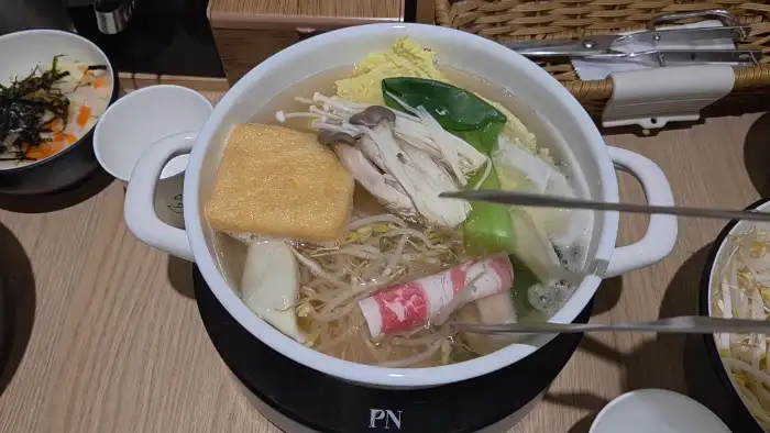 완성된 샤브샤브 요리