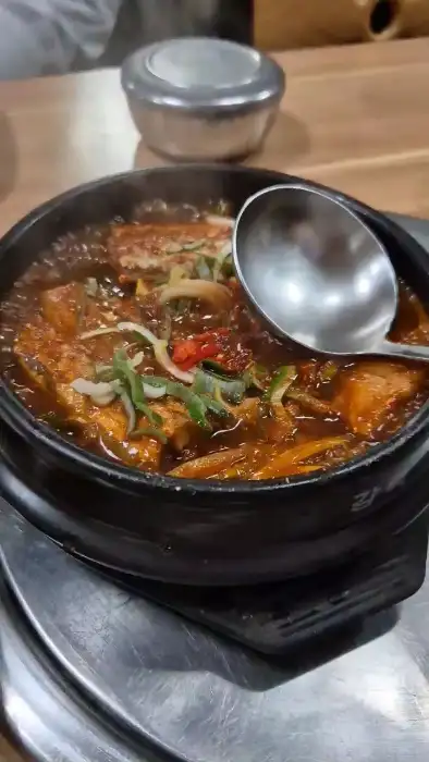 보글보글 끓고 있는 갈치조림