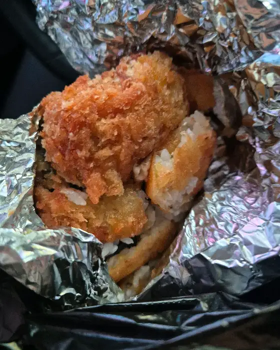 소보로 김밥을 포장한 모습