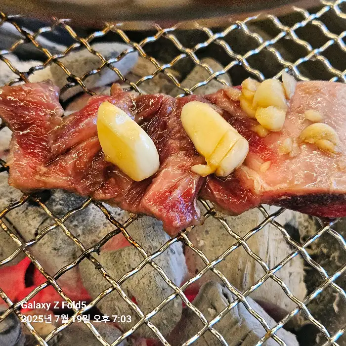 푸짐한 밑반찬
