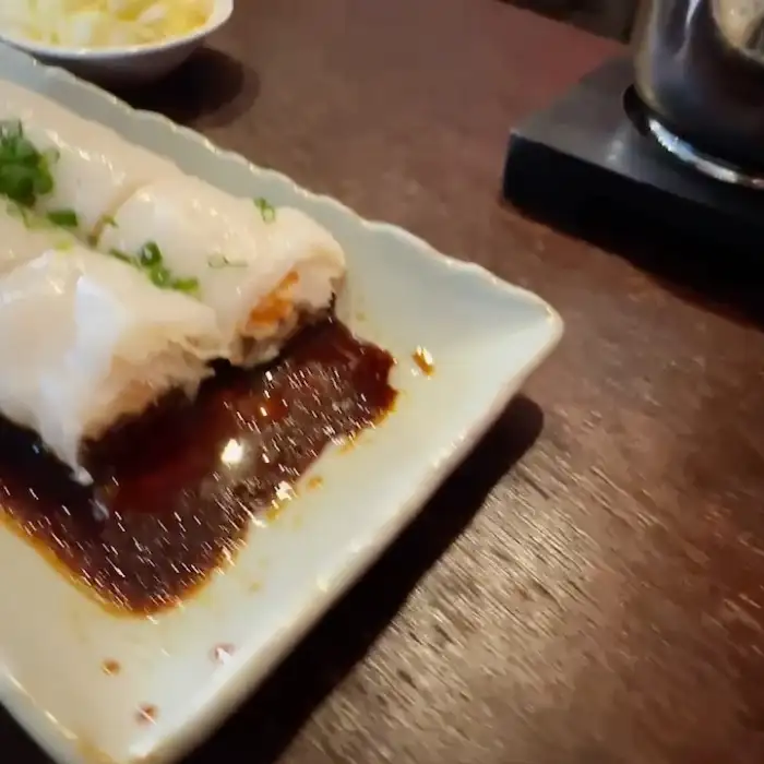 대나무 찜기에 담긴 따뜻한 샤오롱바오