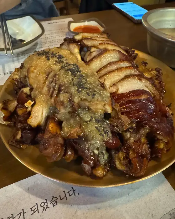 마늘 족발과 일반 족발
