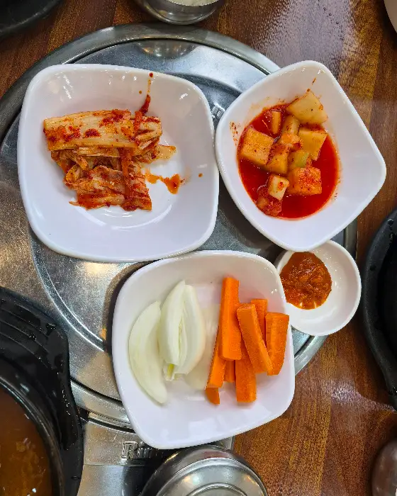밑반찬 모습