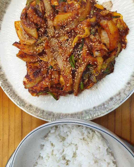 바삭하고 쫄깃한 낙지전