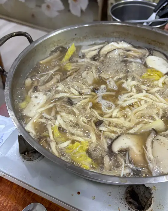 버섯전골 근접샷