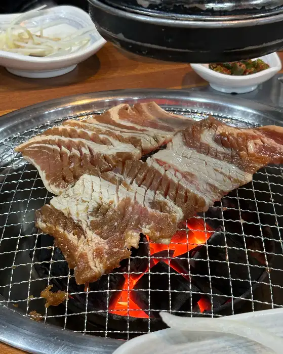 함안 가빈 돼지갈비 숯불 구이
