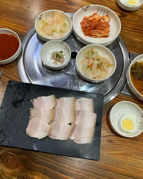 다양한 밑반찬