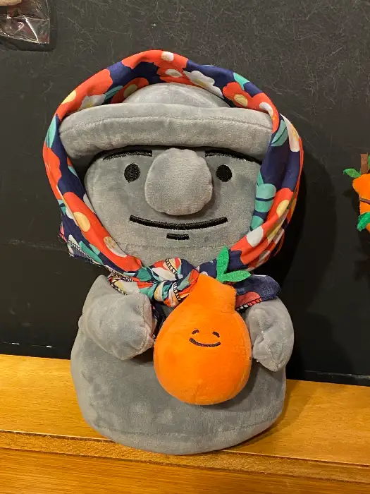 귀여운 캐릭터 인형