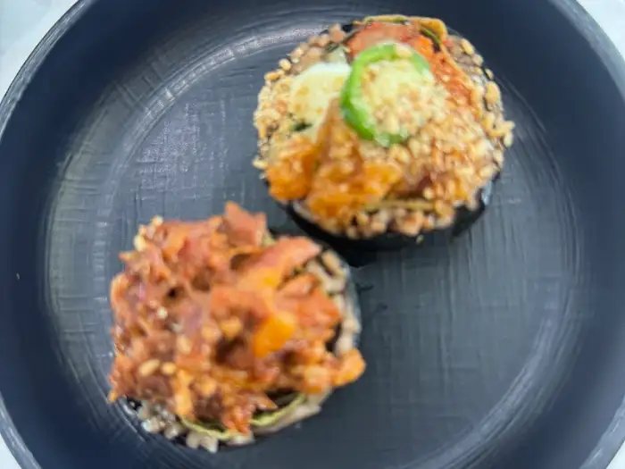 메밀김밥 단면