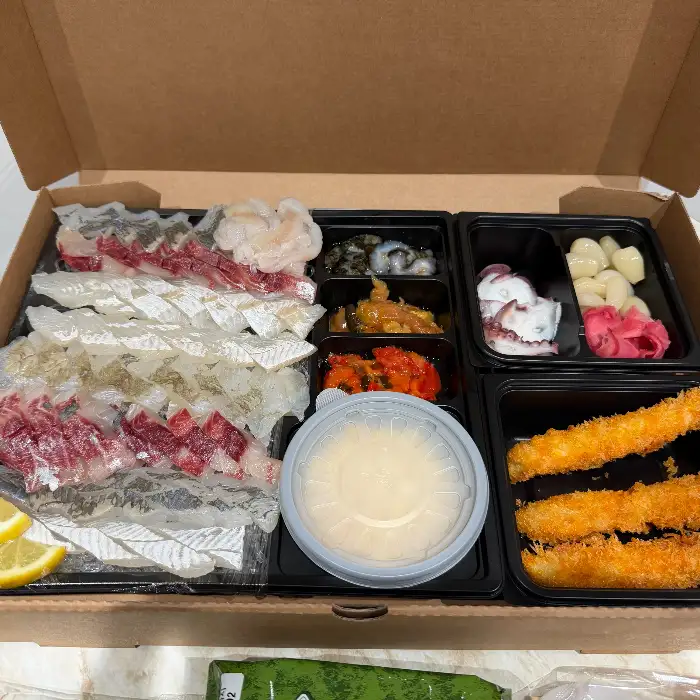 샘이네횟집 포장 메뉴 구성