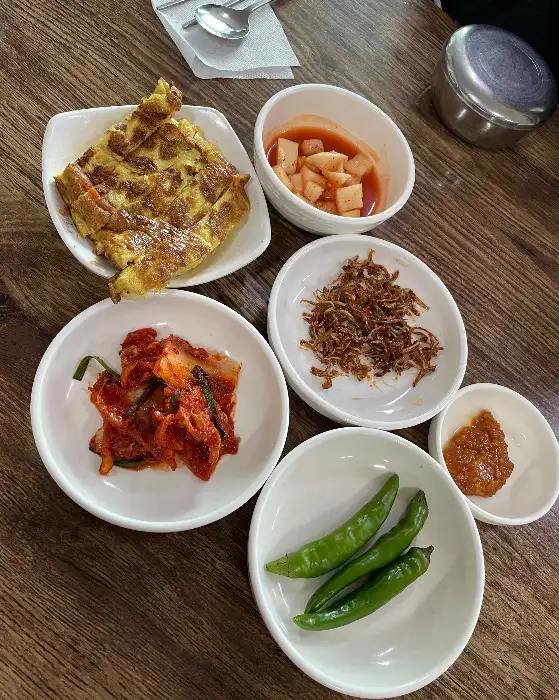 전체 상차림 샷