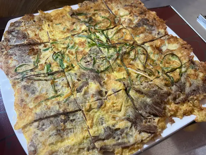 푸짐하게 나온 육전