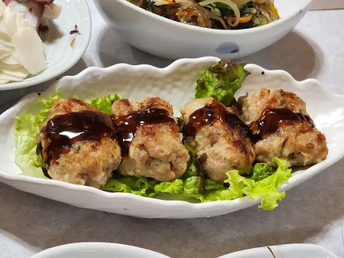 양념이 잘 베인 갈비찜
