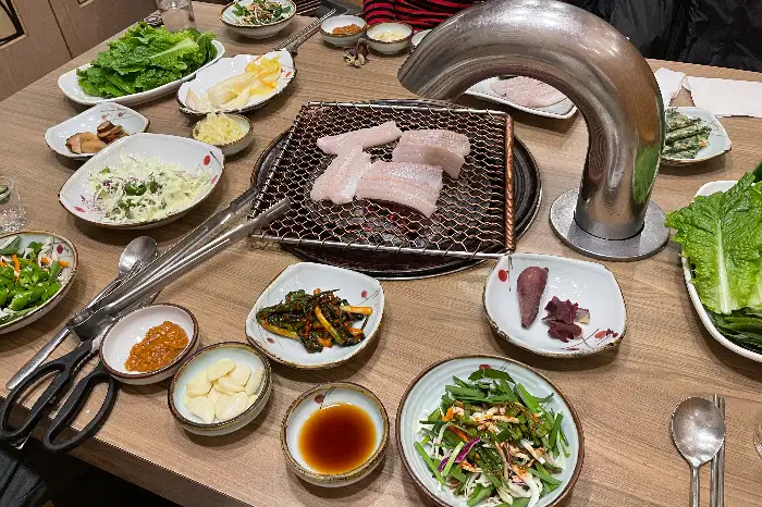 장어와 곁들여 먹을 밑반찬들