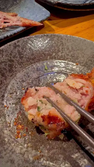 잘 구워진 꼬치 단면
