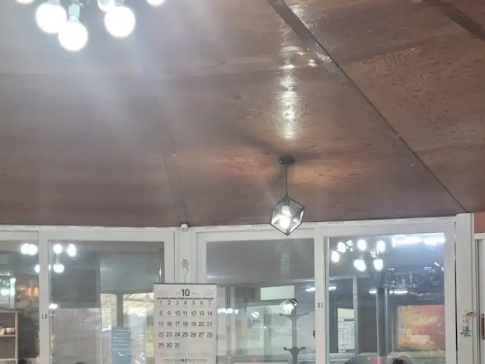 식당 내부 조명
