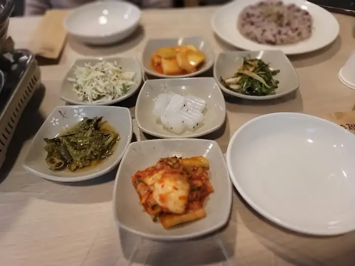 다양한 밑반찬