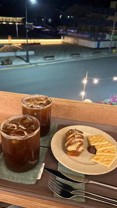 마롱드공주 아메리카노와 디저트