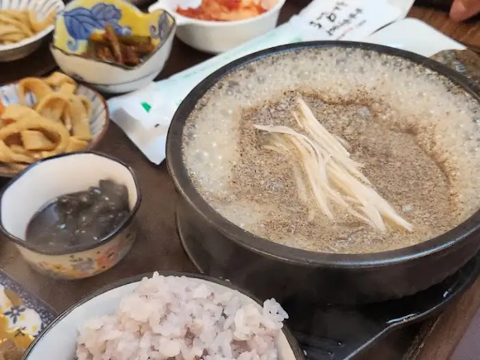 김인수할머니순두부집 순두부찌개